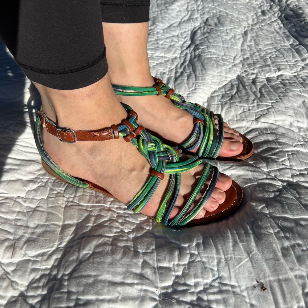 Fergalicious by Fergie green strappy sandals 8